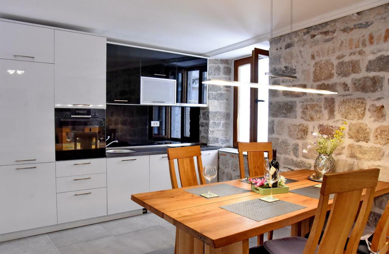Lana & Ena Apartments Kotor Eksteriør billede