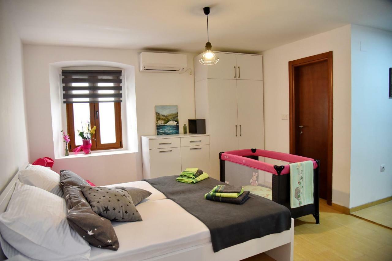 Lana & Ena Apartments Kotor Eksteriør billede